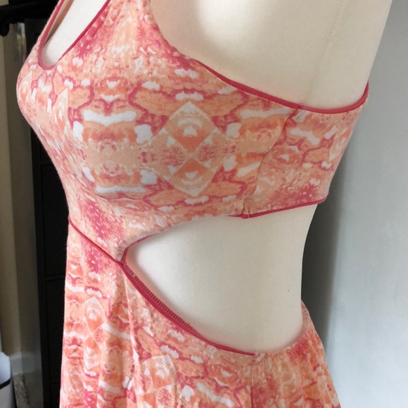 Victoria Secret Sleeveless dress - Picture 2 of 4